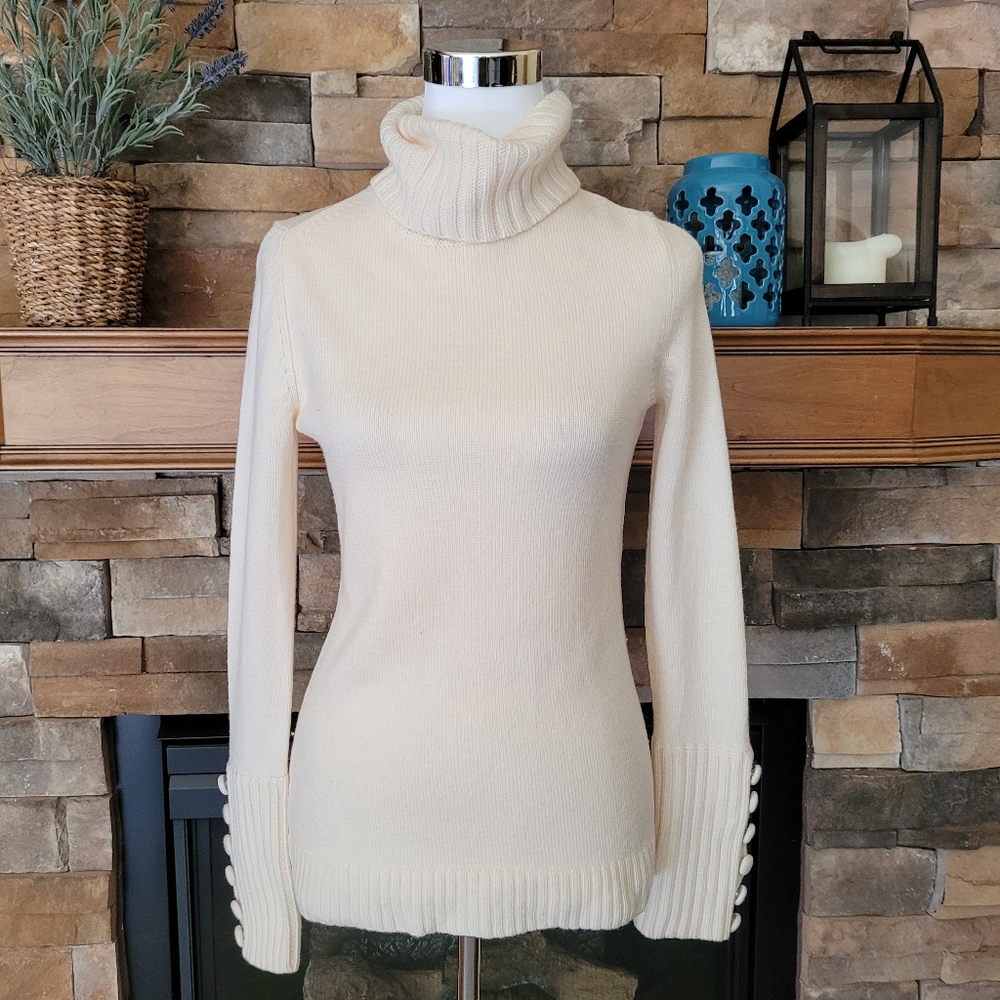 Banana Republic vintage merino button cuff sweater